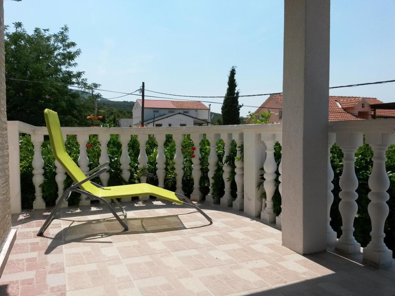 Apartment Ana Gornji Karin Exterior photo